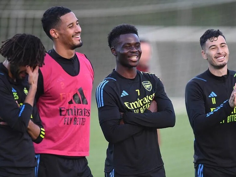 开云体育-包含西汉姆迎德国杯关键赛,清晨单刀错失,球迷炸锅,训练强度明显提升的词条